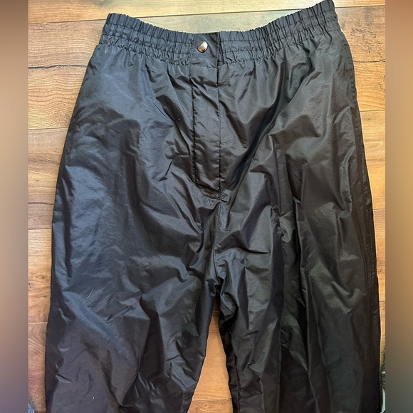Vintage SkiGear Black Waterproof Nylon Snow Pants | Women’s L - Picture 2 of 5